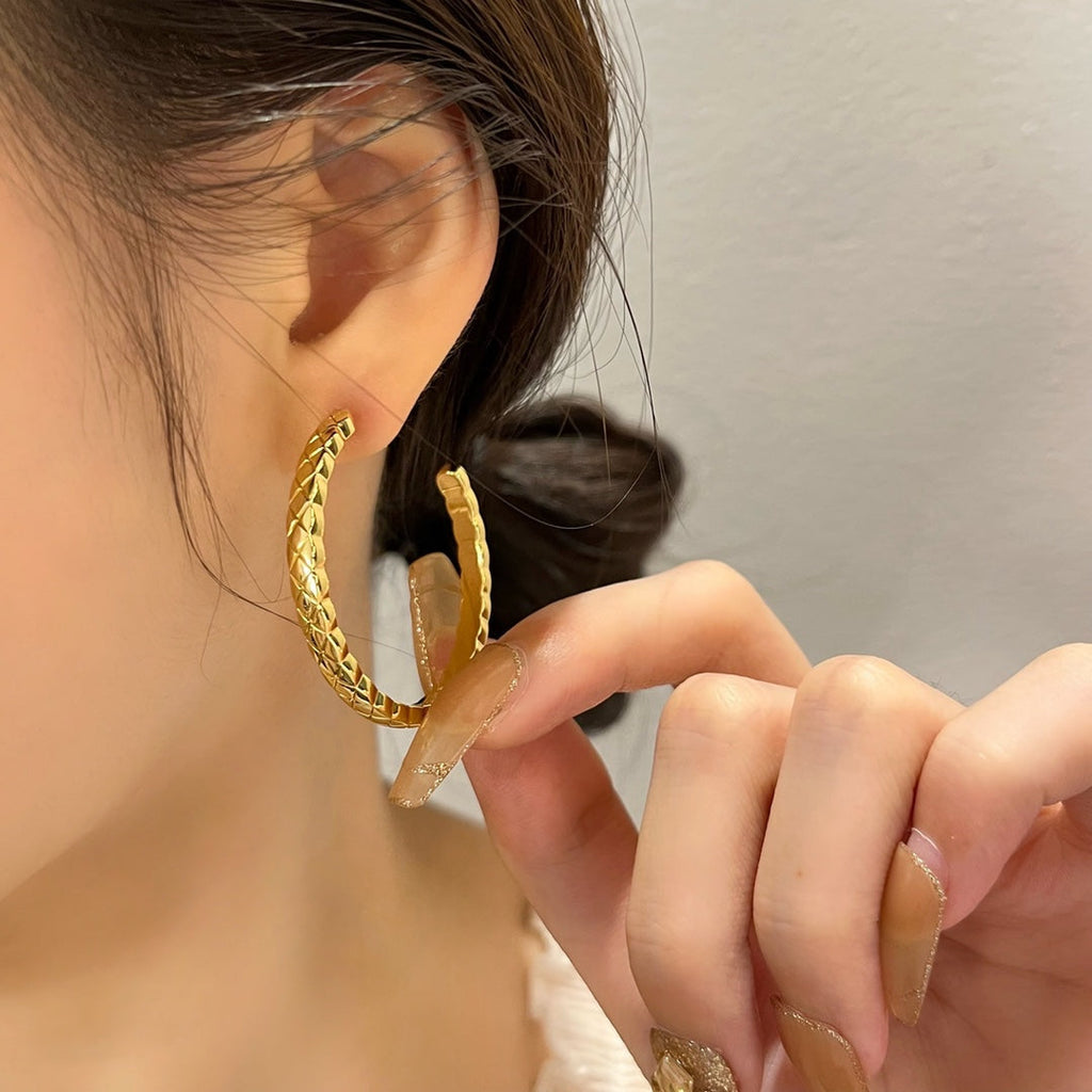 Chanel Crush Hoop Earrings