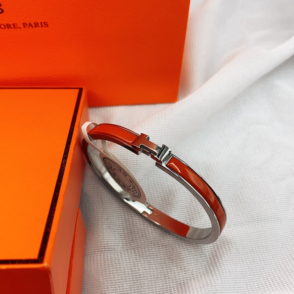 Hermes Classic HM Clic Red 8MM Enamel Bracelet