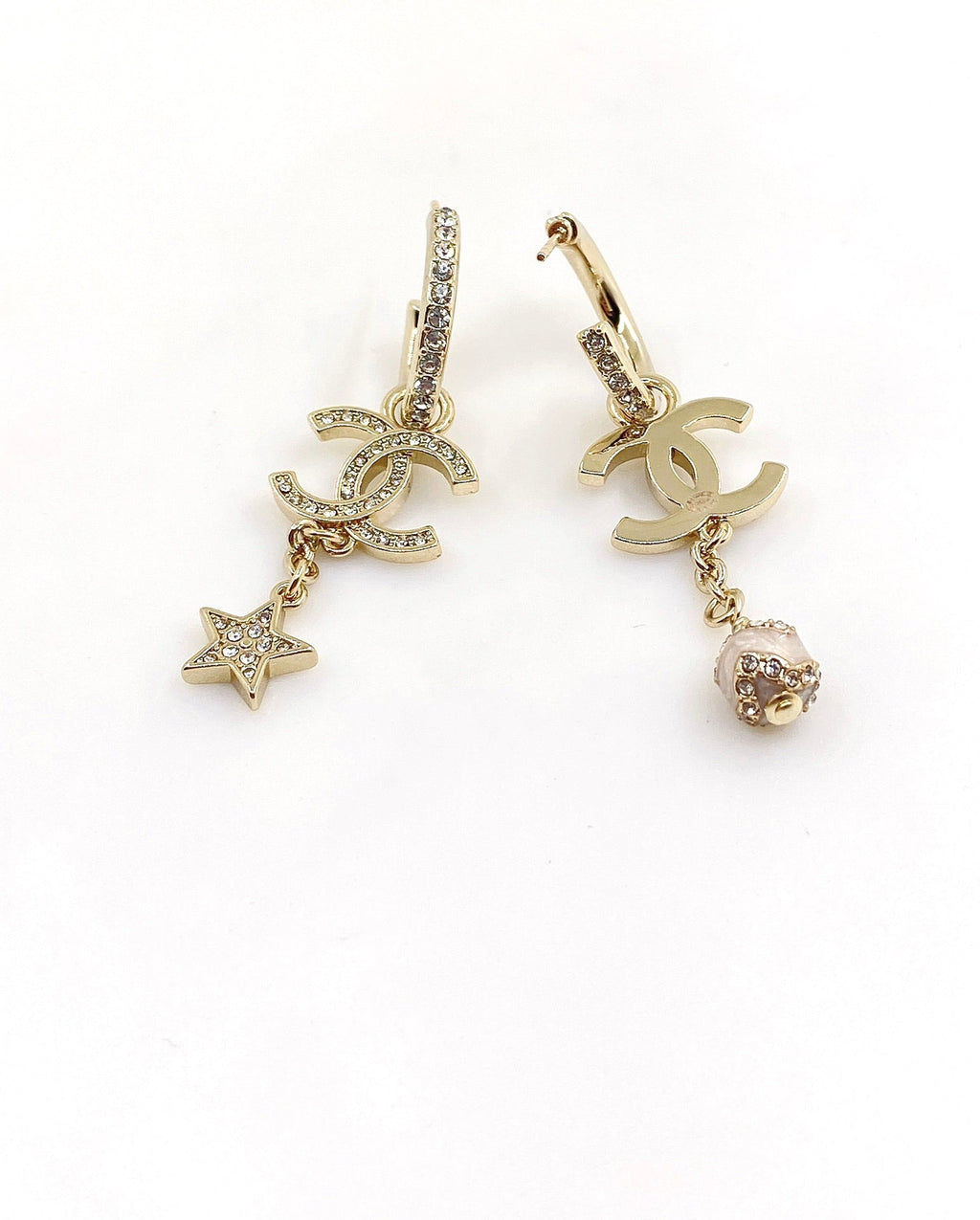 18K  Chanel Star Pearls Pendant Earrings