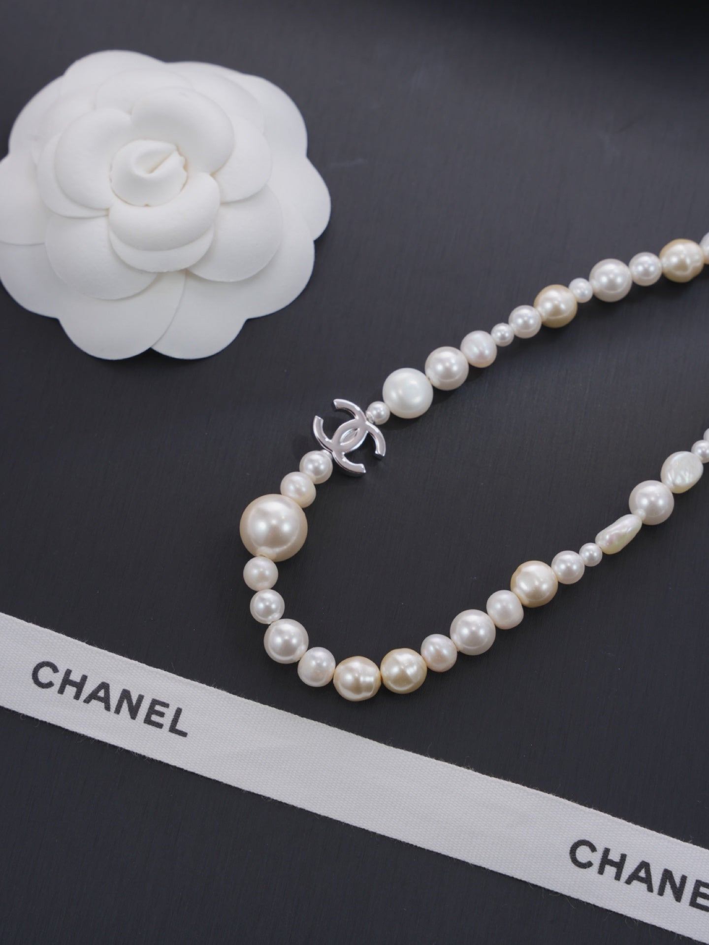 Chanel 2026 Freshwater Pearl Silver Double C Short Necklace Choker