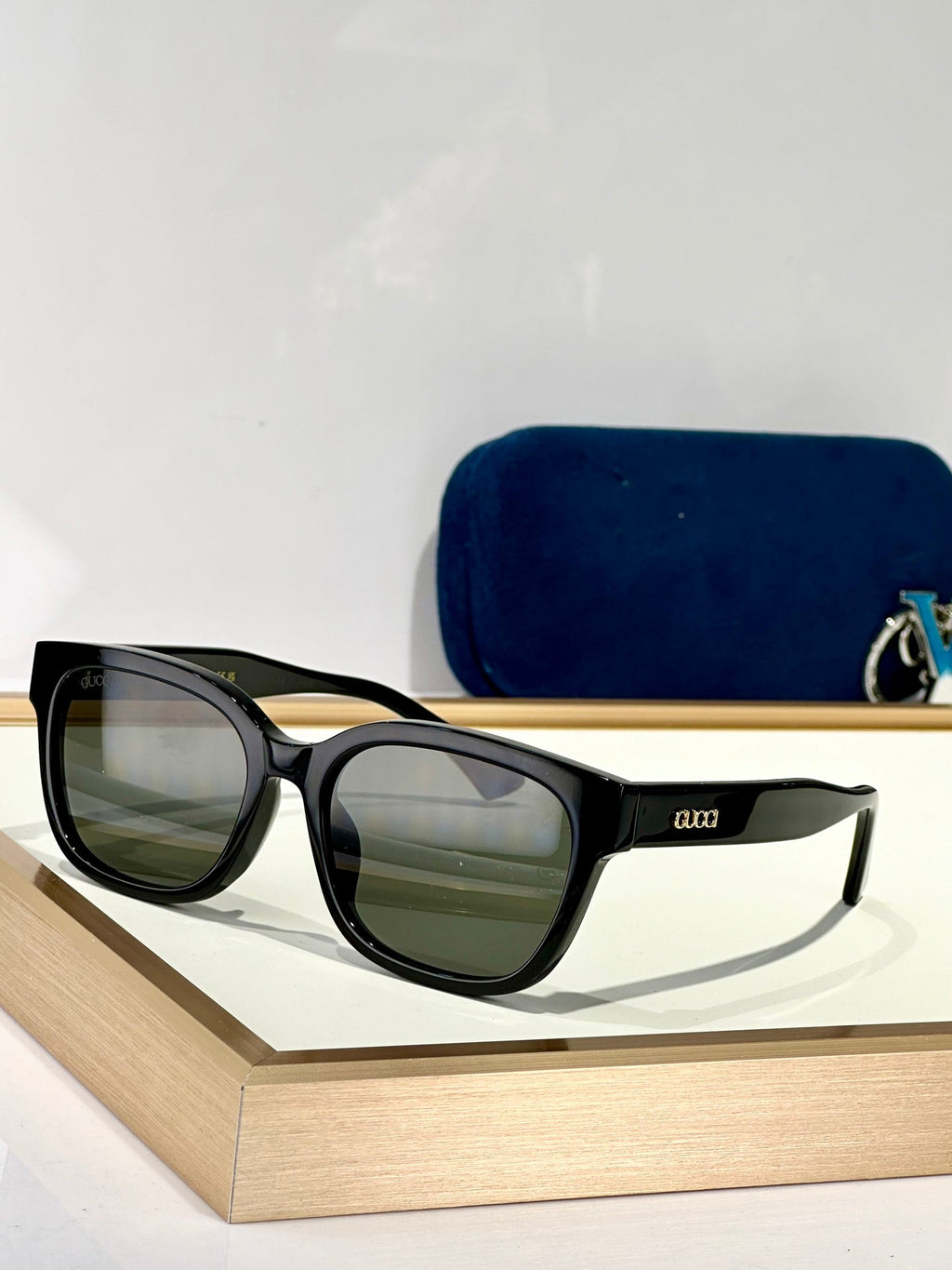 GUCCI Sunglasses-GG1872SK